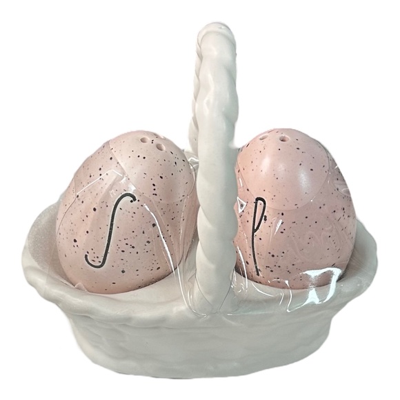 Rae Dunn "SALT and PEPPER" Pink Eggs Shakers Set - Picture 1 of 1